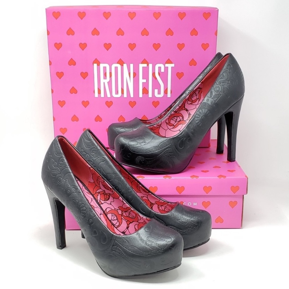 Iron Fist black sugar skull imprint platform pumps heels Size 5 7 NIB New in box